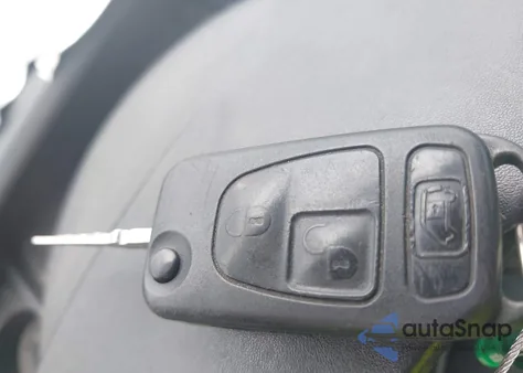 2011 Mercedes-Benz Sprinter 2500 High Roof из США, поврежденный, VIN WD3PE8CB8B5592596